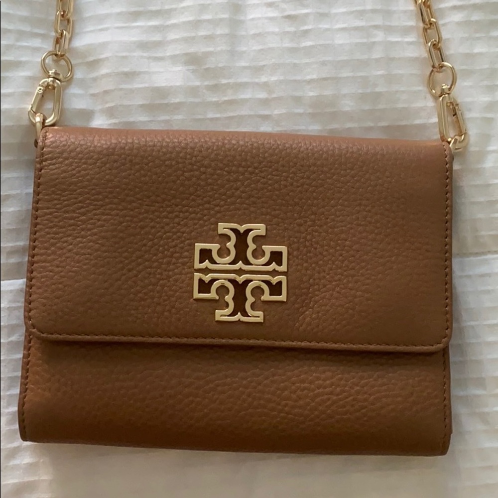 Tory Burch wallet crossbody